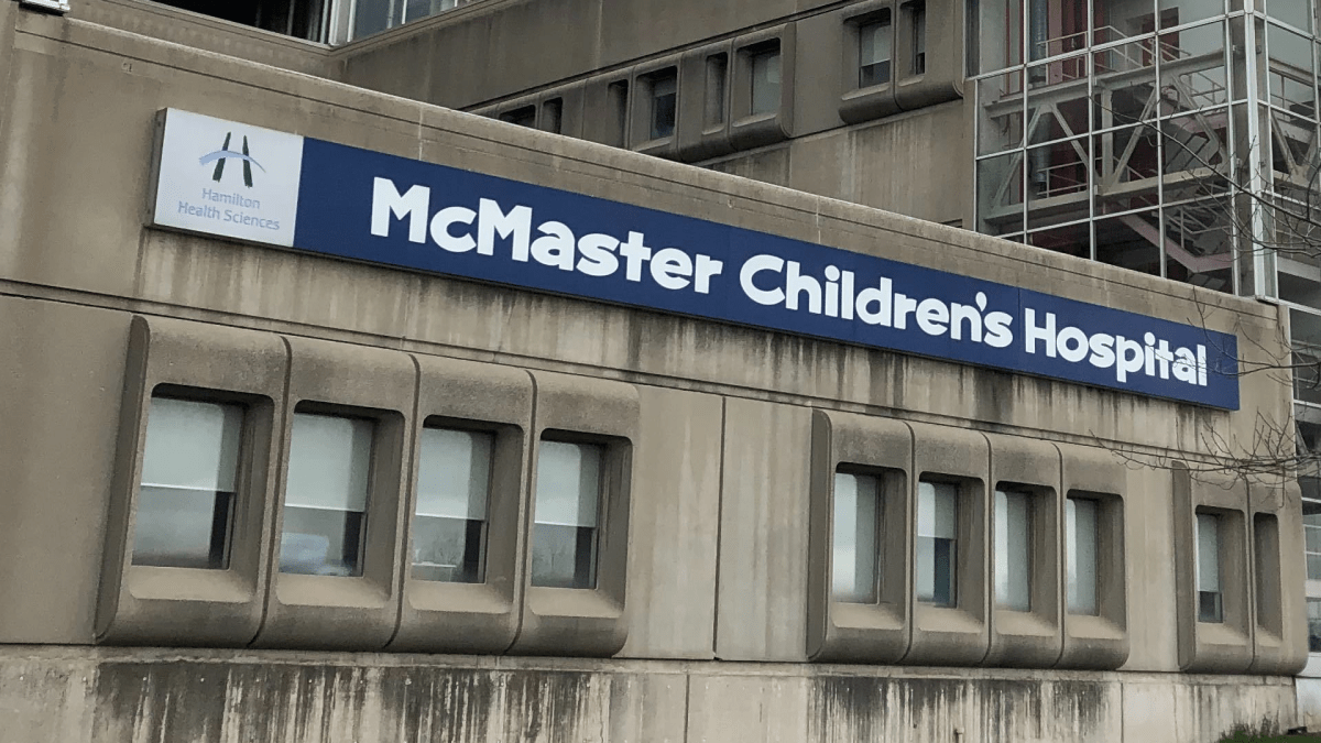 A McMaster Children's hospital executive is joining a group pushing Ontario to bump funding for youth surgeries amid a growing backlog.