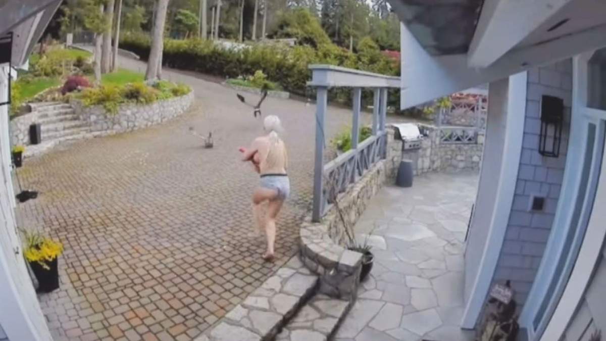 Cait Oakley chasing off the eagle