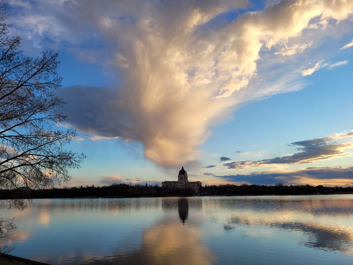 saskatchewan legislature scenic photo