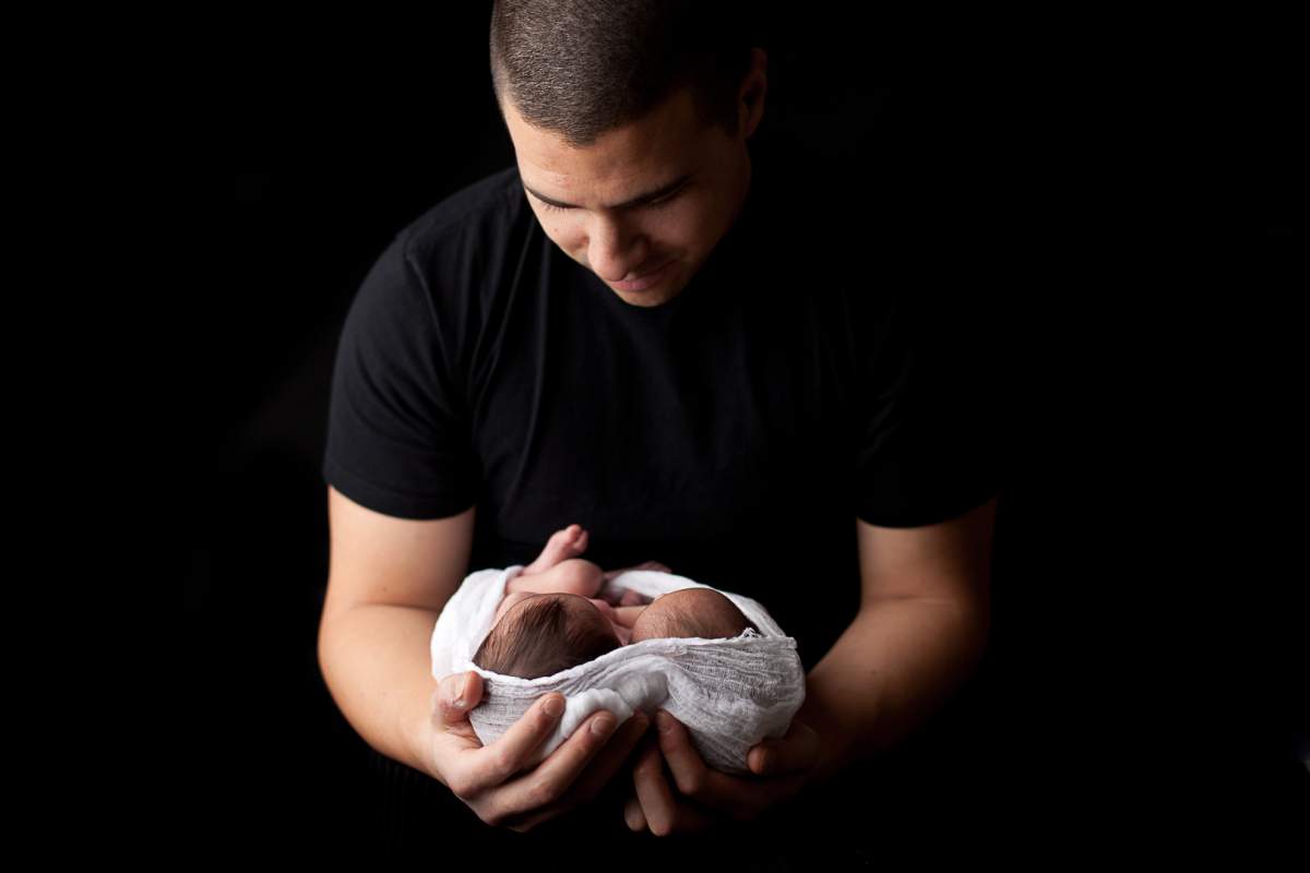 father with newborn