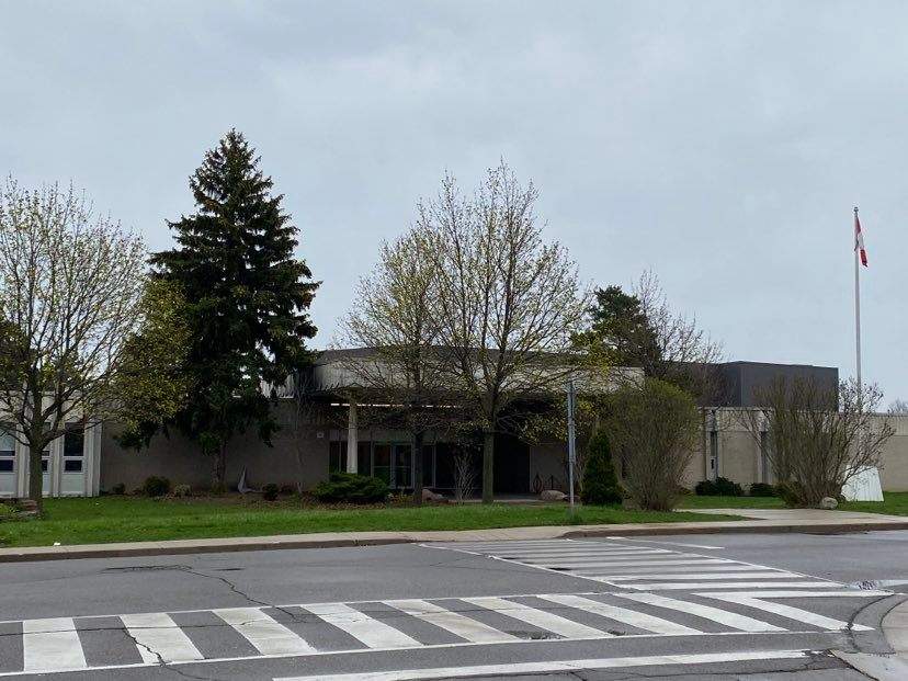 Classes at Sir Allan MacNab S.S. cancelled Tuesday, citing asbestos concerns.