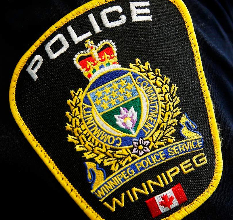 Suspects wanted after stolen vehicle pursuits and carjacking - image