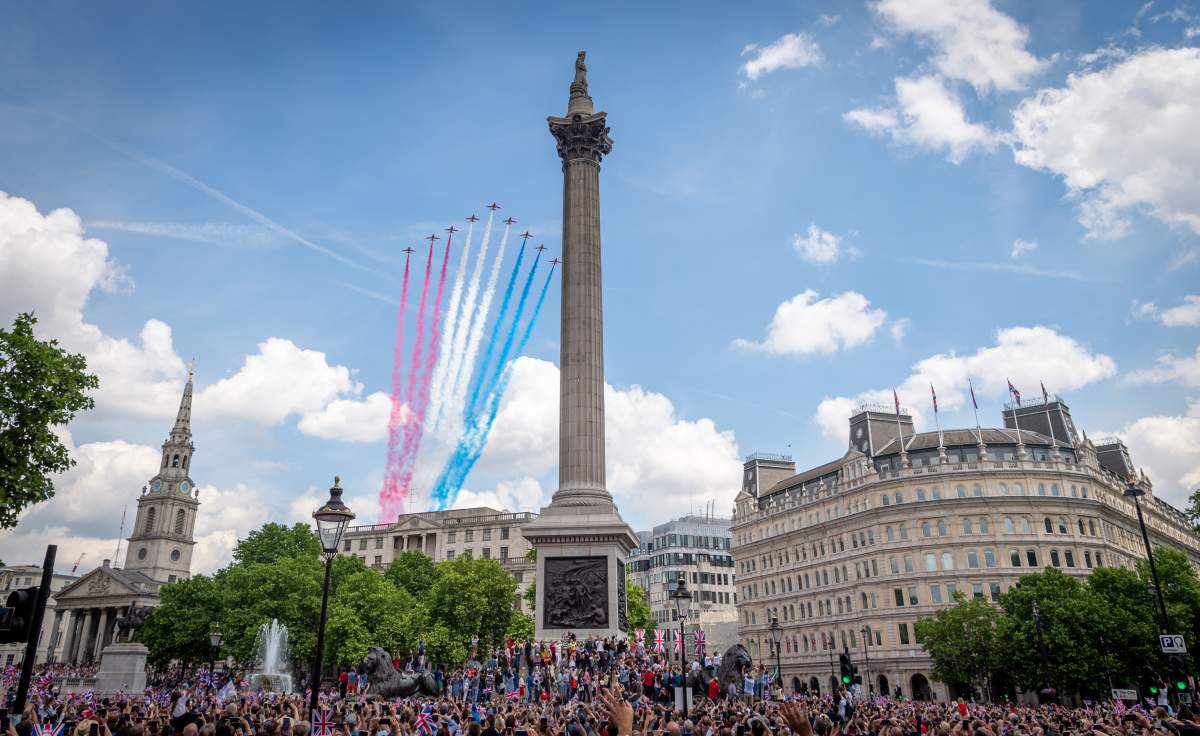 Red Arrows perform a flypast over Trafalgar Square during the Platinum Jubilee celebrations. June 2, 2022 in London, England.