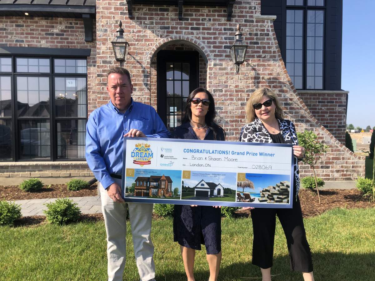 Officals from London and area hospitals announcing the winner of the June 30, 2022 London Dream Home Lottery.