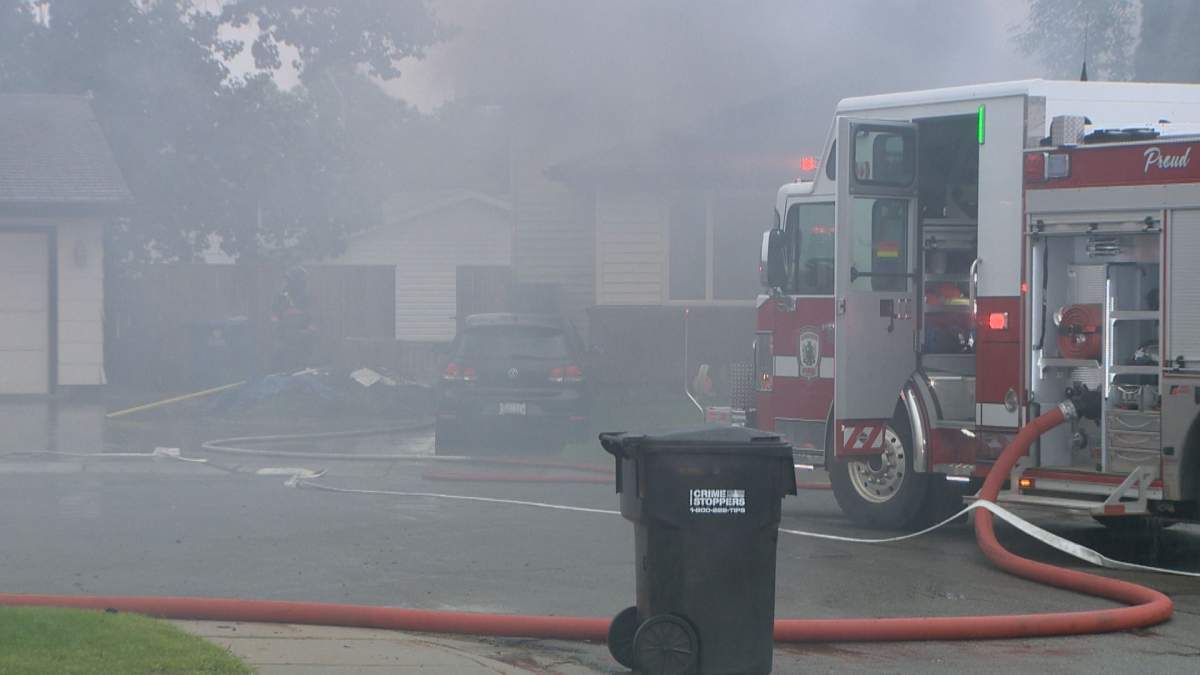 Morning fire destroys roof of house in Saskatoon; no injuries - image