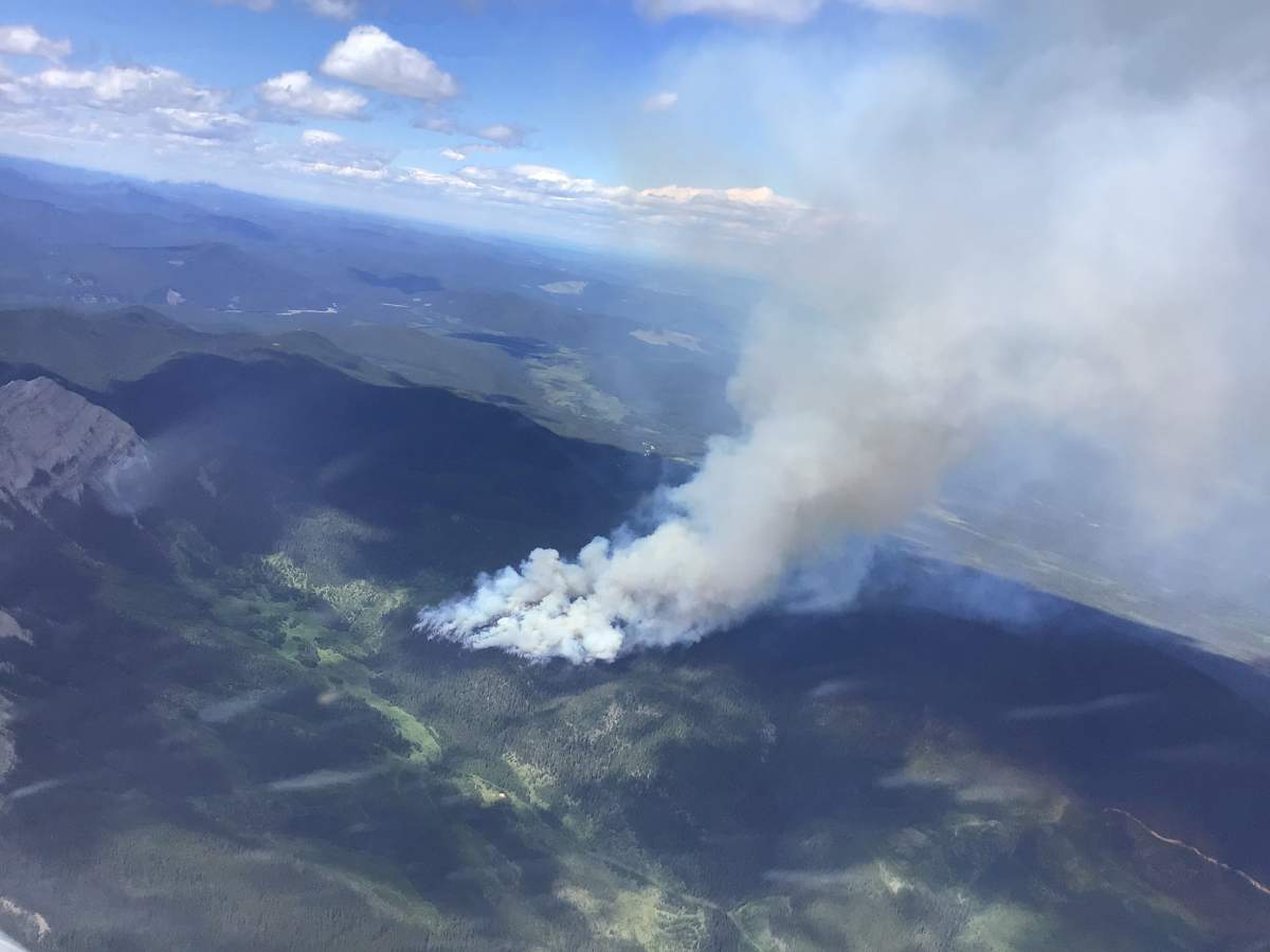The RWF-038 wildfire burning near Nordegg, Alta. on Wednesday, July 20, 2022.