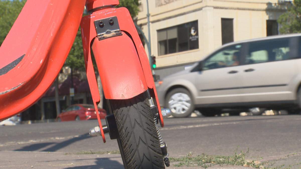 E scooter