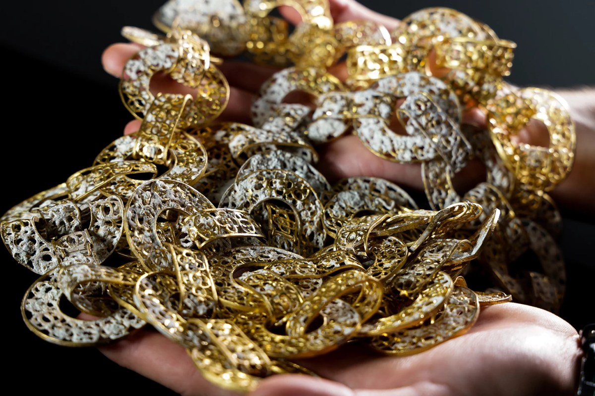 A 1.76 metre-long gold chain recovered from a 350-year ship wreck off the coast of the Bahamas.