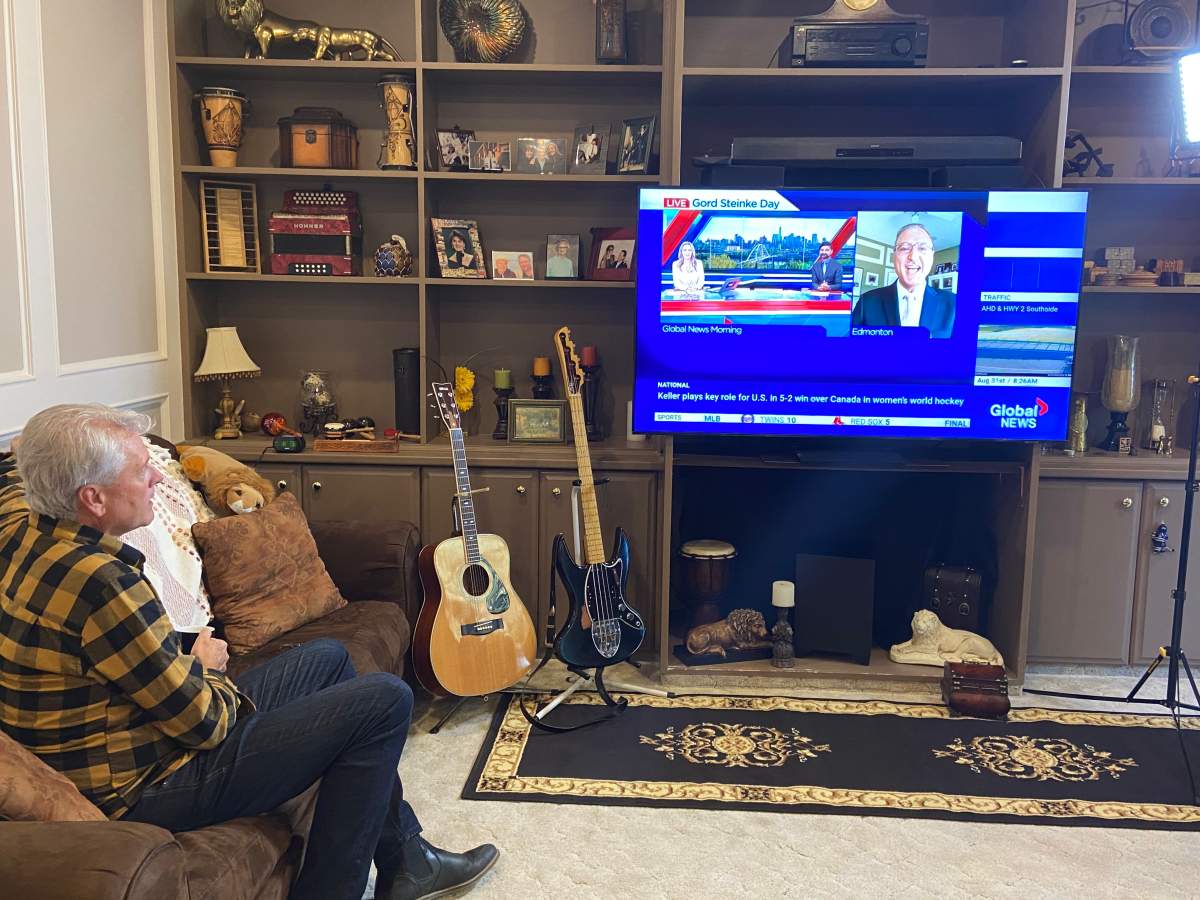 Global Edmonton's Gord Steinke watches Global News Morning Edmonton as Mayor Amarjeet Sohi proclaims Aug. 31, 2022 'Gord Steinke Day' in Edmonton.