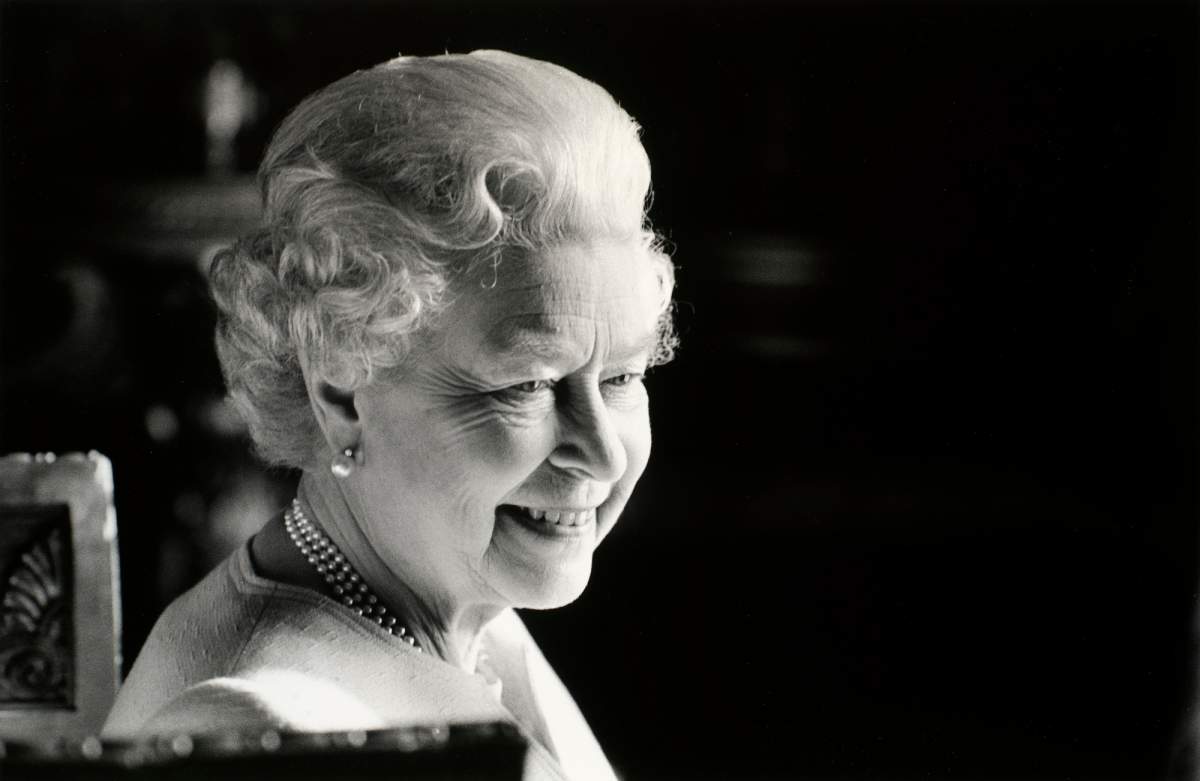 Portrait of Queen Elizabeth taken by Jane Bown in February 2006.