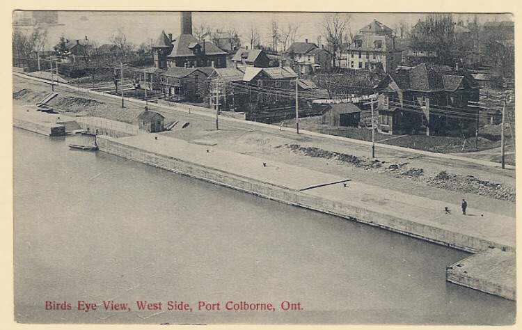 Old black and white photo of houses on the shore of Lake Erie