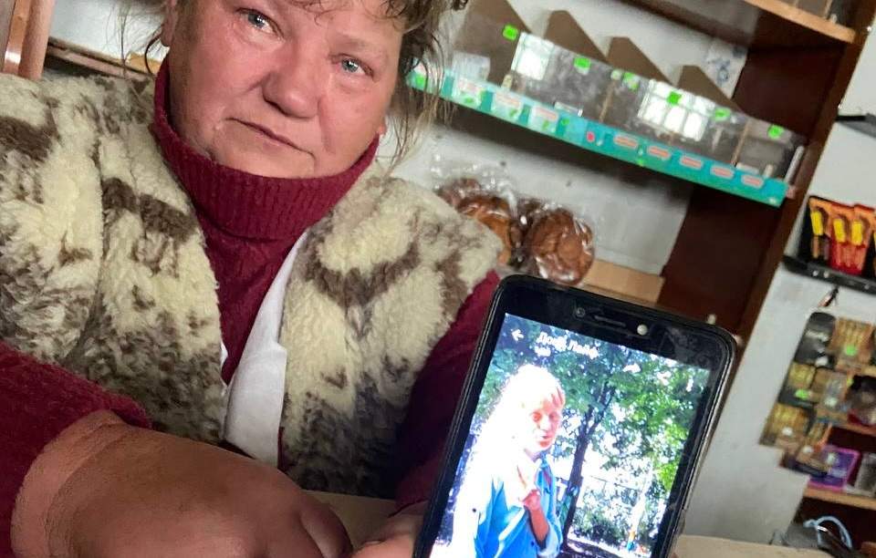 Grandmother of Katia Vinarska shows photo of the 10-year-old, shot dead by Russian forces in Ukraine.
