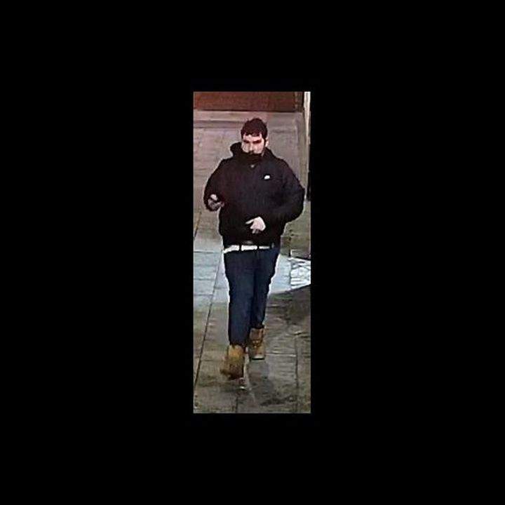 On Oct. 12, 2022, the Edmonton Police Service released additional photos of vehicles of interest as well as of the suspects in a stabbing in downtown Edmonton that occurred on Sunday, Oct. 2.