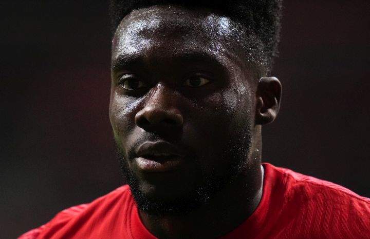 Canada’s Alphonso Davies prepares to take a corner kick against Curacao during the first half of a CONCACAF Nations League soccer match, in Vancouver, on Thursday, June 9, 2022.