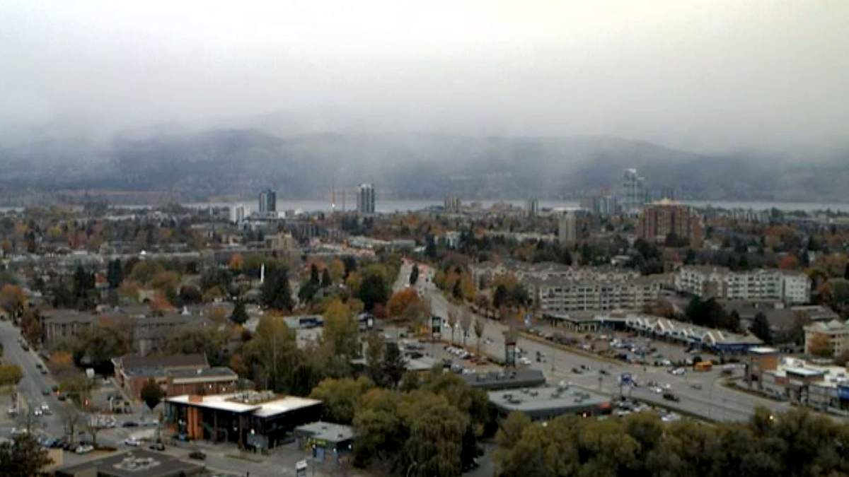 Weather conditions in Kelowna on Thursday, Nov. 3, 2022. In its weather projections for the Central Okanagan, Environment Canada is forecasting wet snow for Thursday night, then snow on Sunday and Monday.