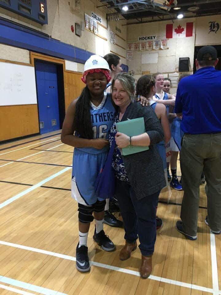 Kelly Mitchell with her daughter, Aidaen. Aidaen died by suicide in 2019.