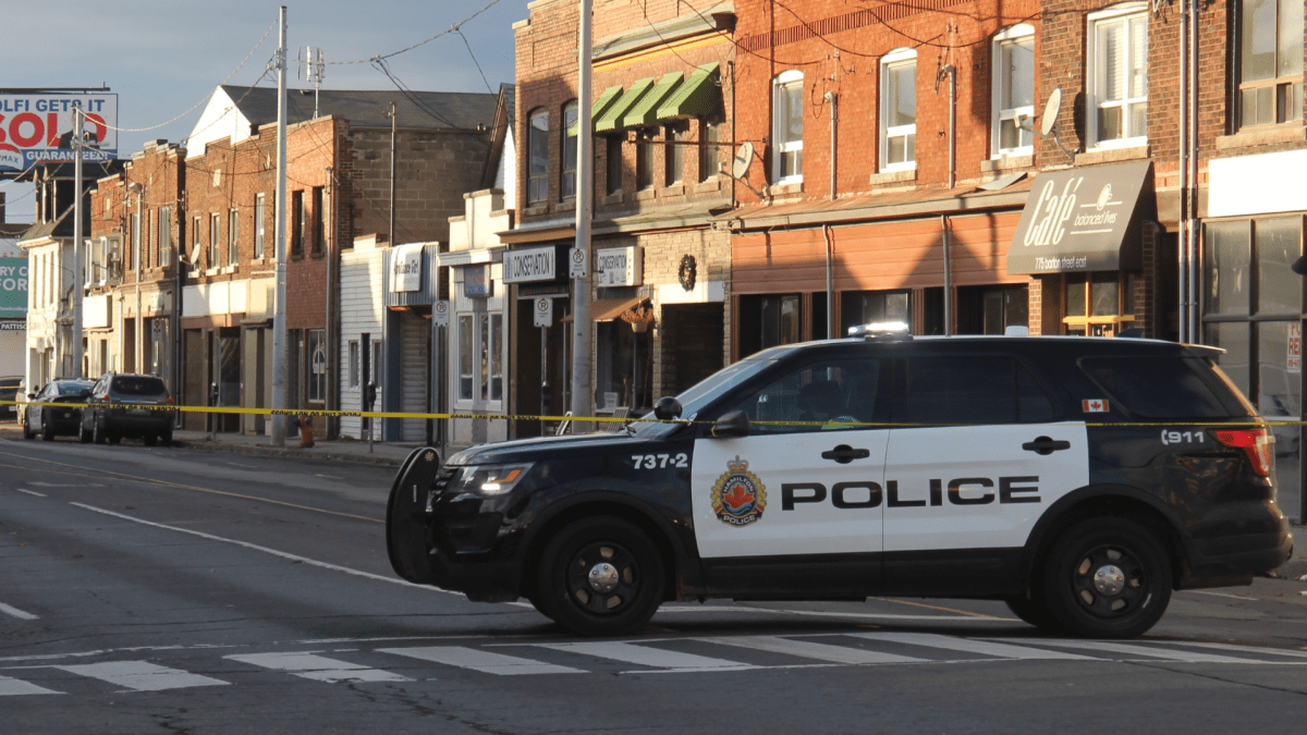 Man seriously injured after Stoney Creek break and enter - image
