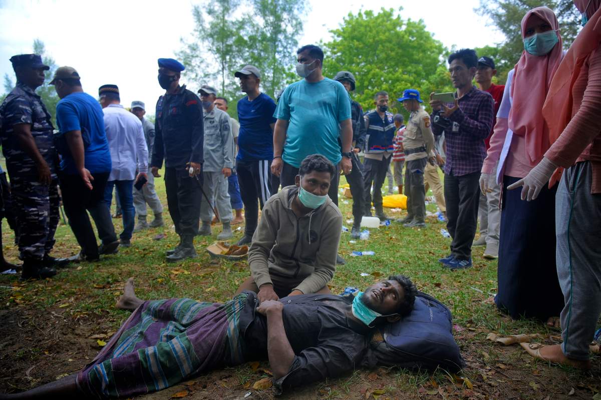 Rohingya refugees Indonesia