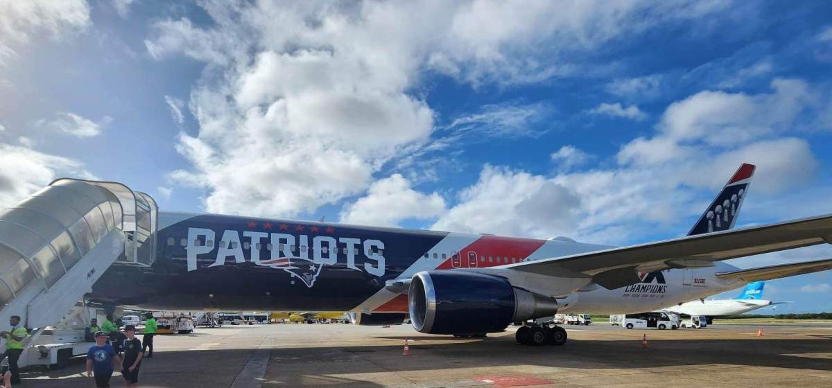 A plane belonging to the New England Patriots flew Quebec passengers home on Dec 30.