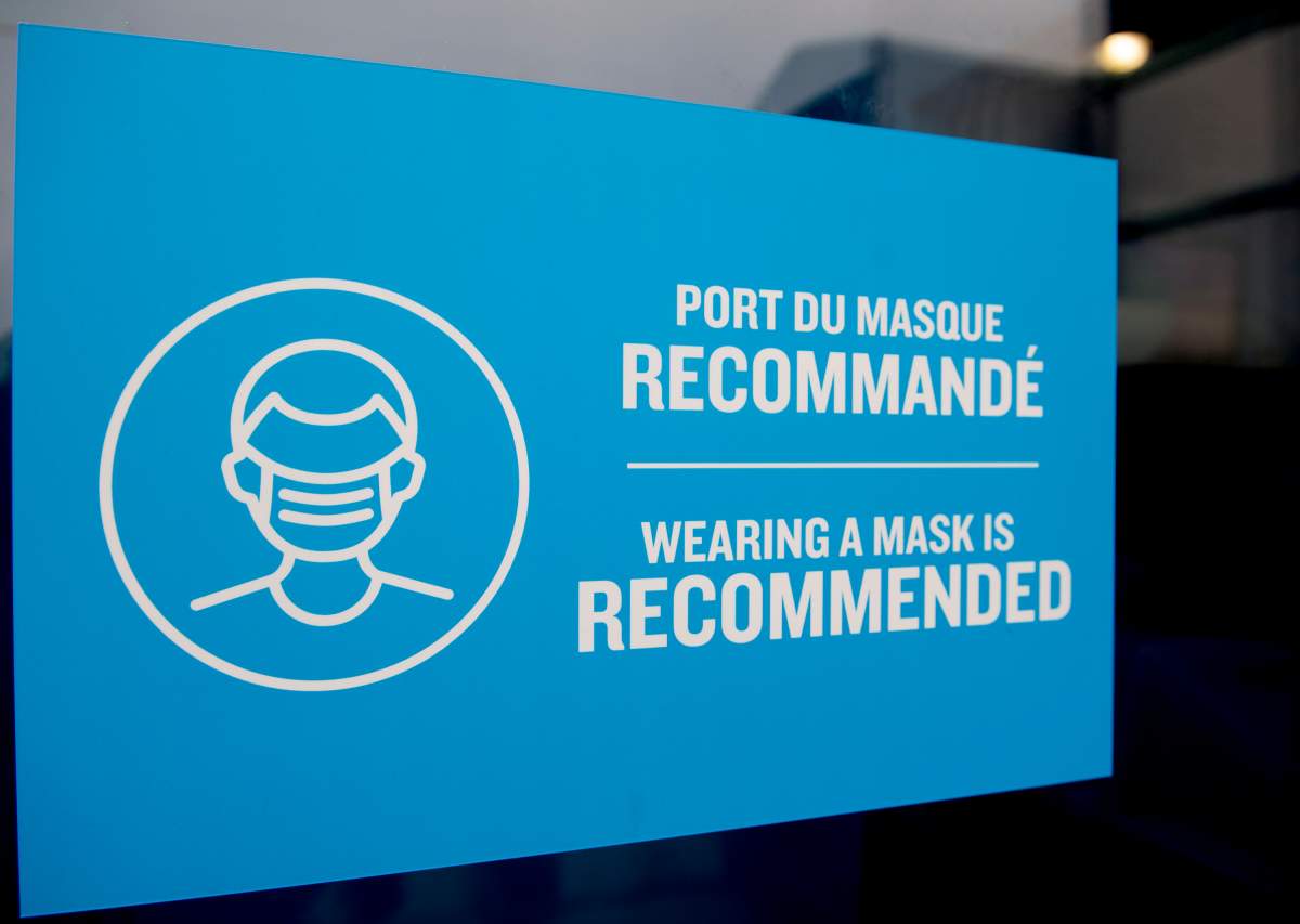 COVID mask sign