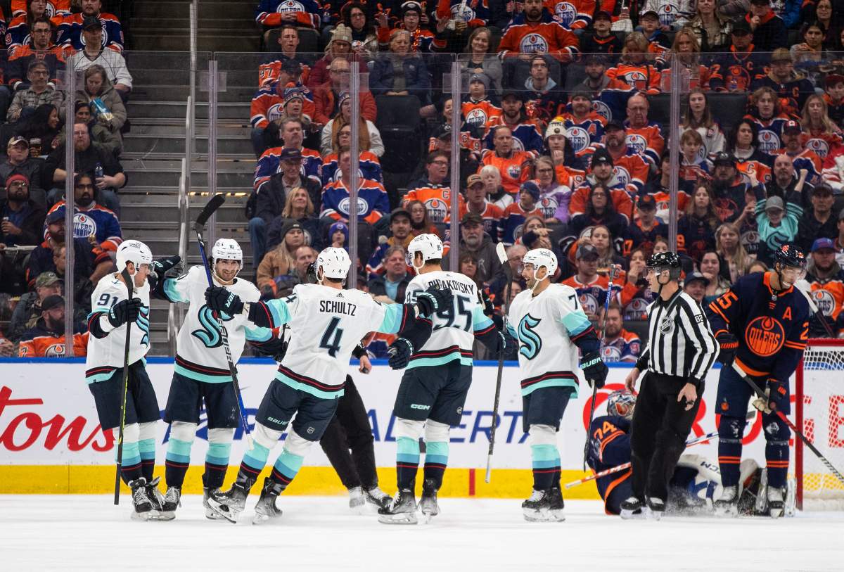 Oilers lose at home again