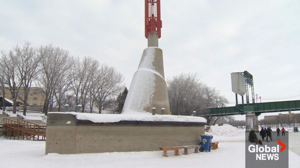 The Nestaweya river trail has been closed from the Hugo Docks to the Donald Bridge as spring creeps closer in Winnipeg.