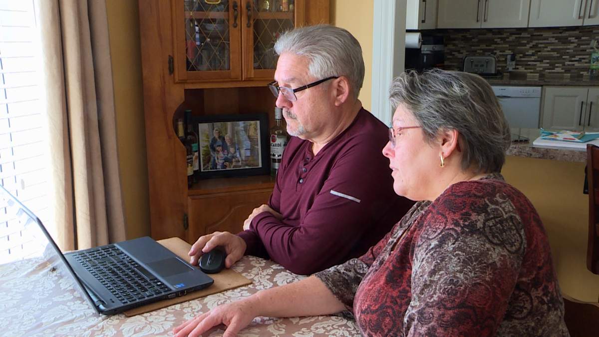 Kevin Hindle and his wife booked a family vacation to Disney World as a Christmas present for their grandkids, but it’s looking like that vacation won’t happen after Sunwing cancelled their flights.