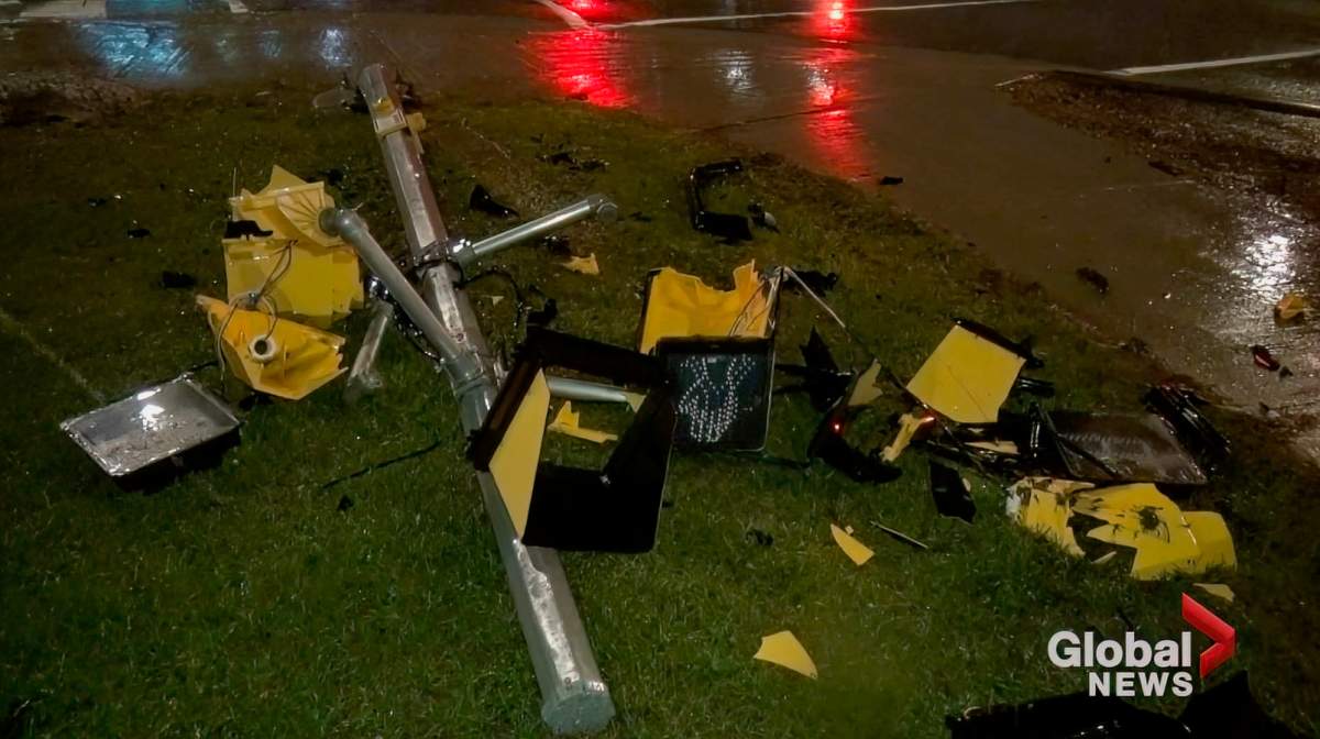 A vehicle struck a pedestrian traffic signal along Lansdowne Street East in Peterborough on Jan. 4, 2023.
