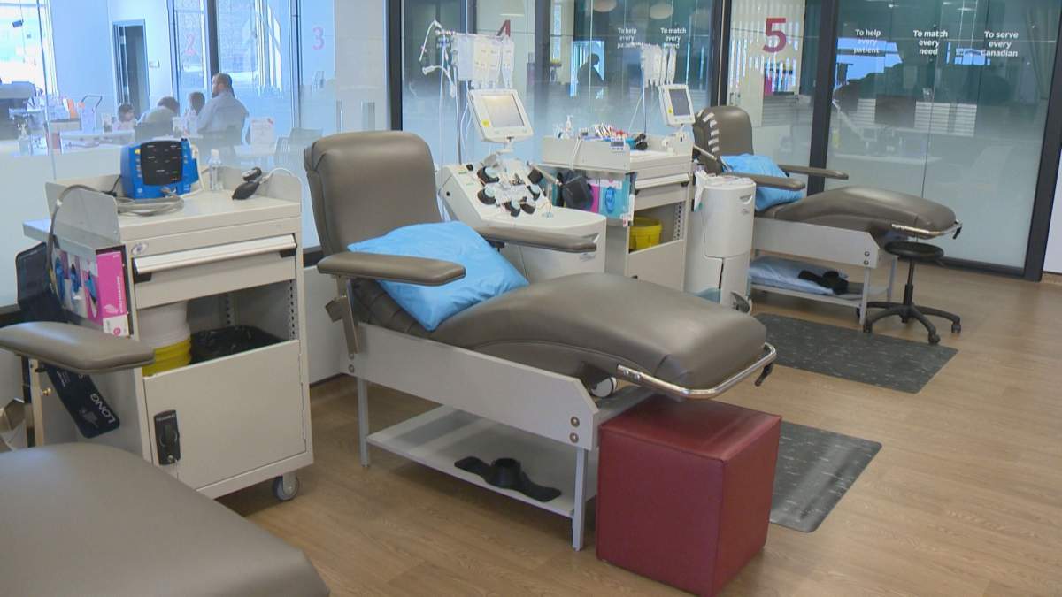 The Canadian Blood Services held an opening ceremony for the new donor centre that offers best experiences for donors and patients.