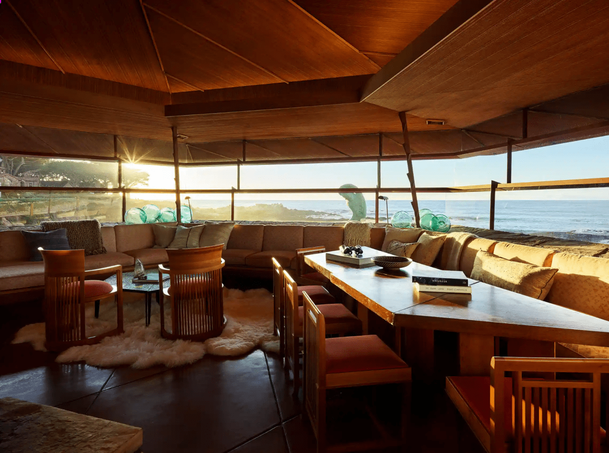 The hexagonal living room in the Mrs. Clinton Walker House.