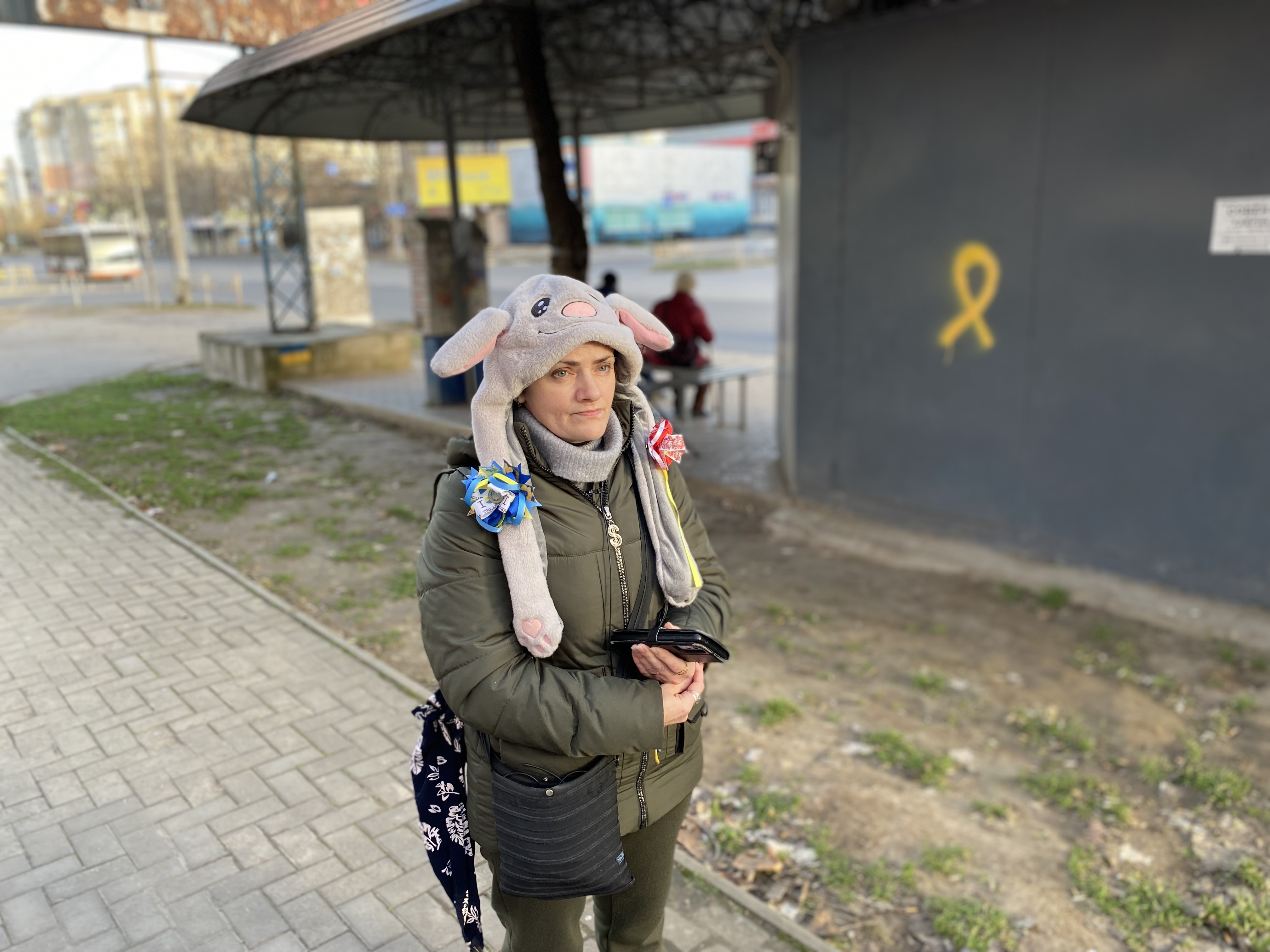 Liliia Aleksandrova painted the colors of the Ukraine flag in her Kherson neighborhood during the Russian occupation.