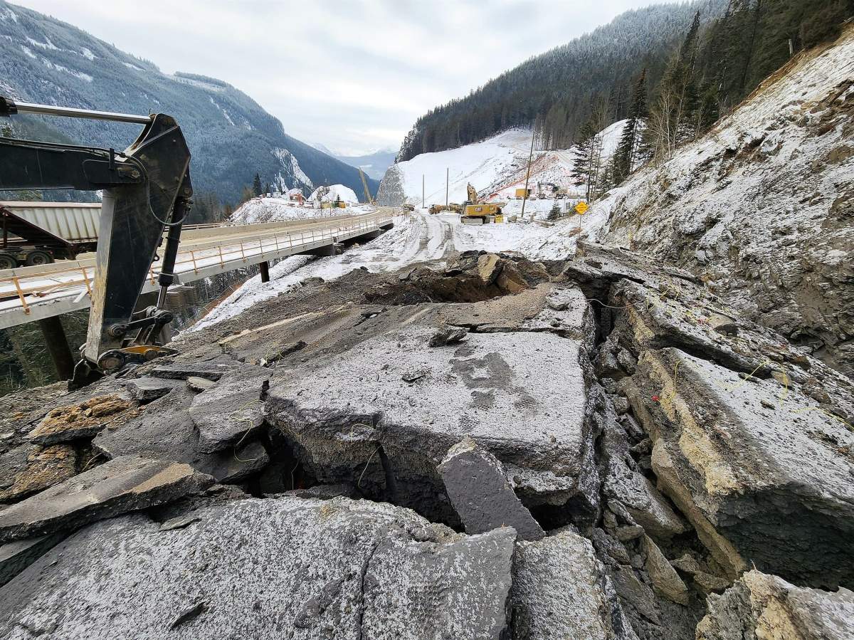 While traffic uses the two recently completed lanes of Lynx Viaduct, rock is hammered and excavated to make way for the remaining two lanes (photo taken Jan 16).