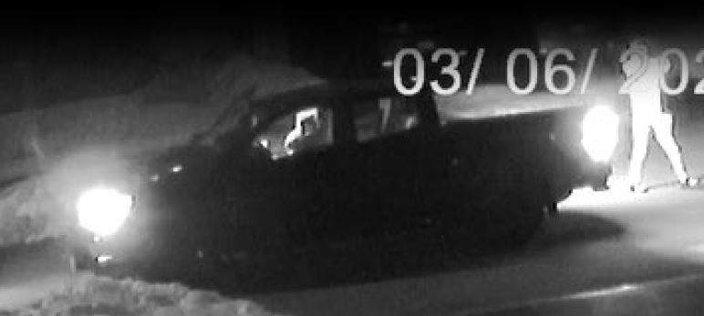 Surveillance image of the suspect vehicle as seen during the March 6 incident in Plattsville in Blandford-Blenheim Township.