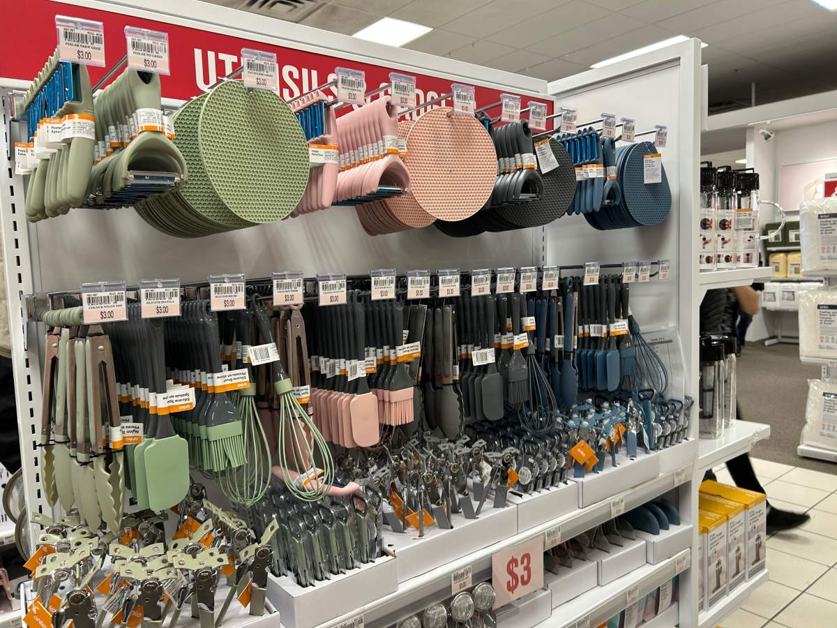 A look inside the Zellers store in Calgary.