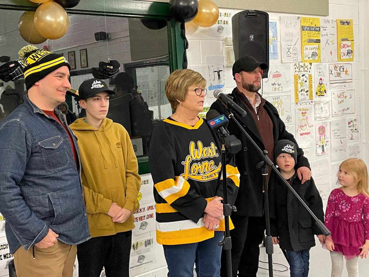 The family of the late West Elgin Mayor Duncan McPhail speaks at the West Lorne arena ahead of voting for Kraft Hockeyville opening on March 31, 2023.