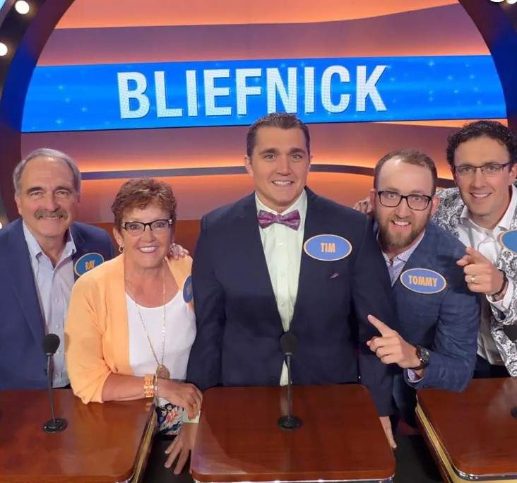 Tim Bliefnick (centre) appeared with his family members on “Family Feud” in 2020.