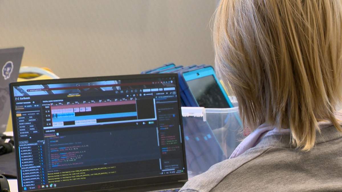 Kids in Saskatoon used editing software to remix music from Dakota Bear.