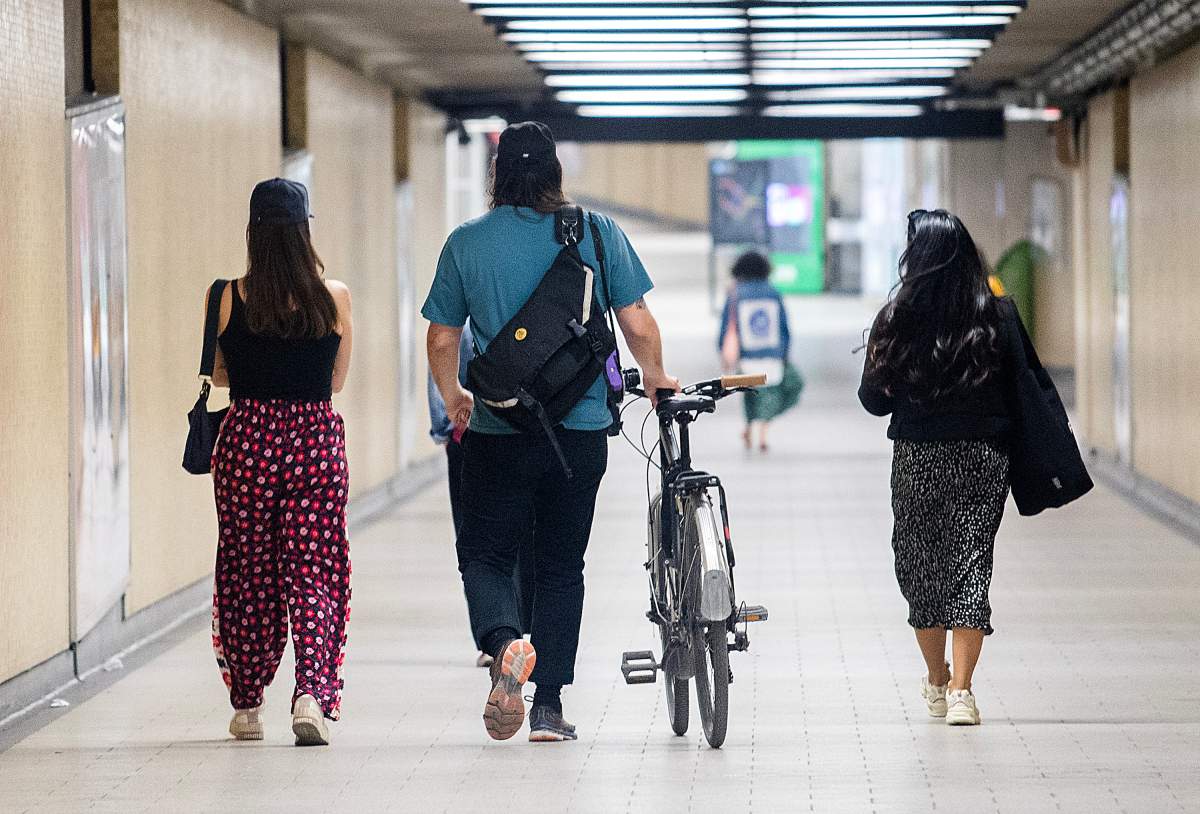 A new multi-use path in Winnipeg opened on Thursday and it aims to expand the city's pedestrian and cycling network.