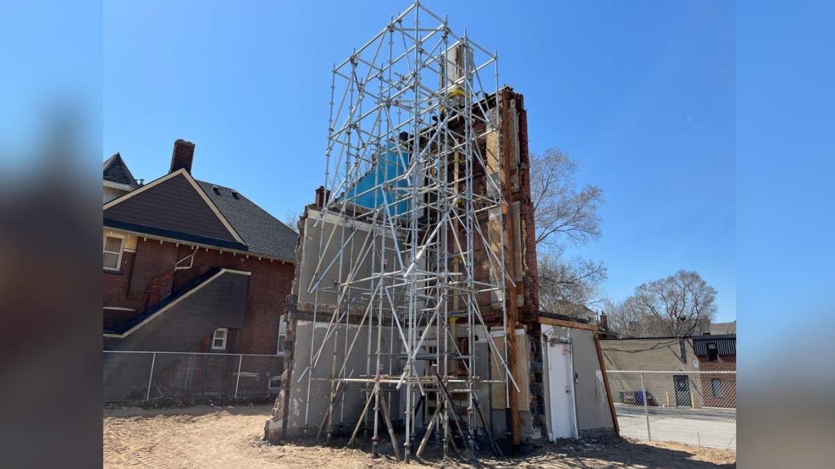Photo of an apartment chimney near King Street East and Holton Avenue 'retained and stabilized' by Metrolinx due to the habitation of a threatened bird species.