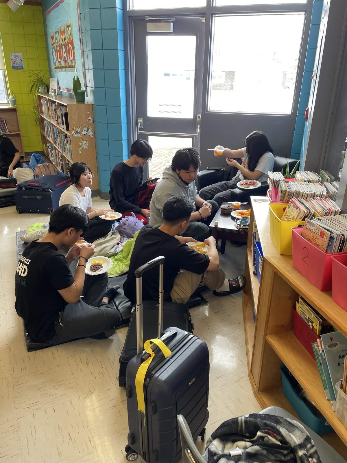 Students were given hot meals throughout Thursday thanks to community members pitching in.