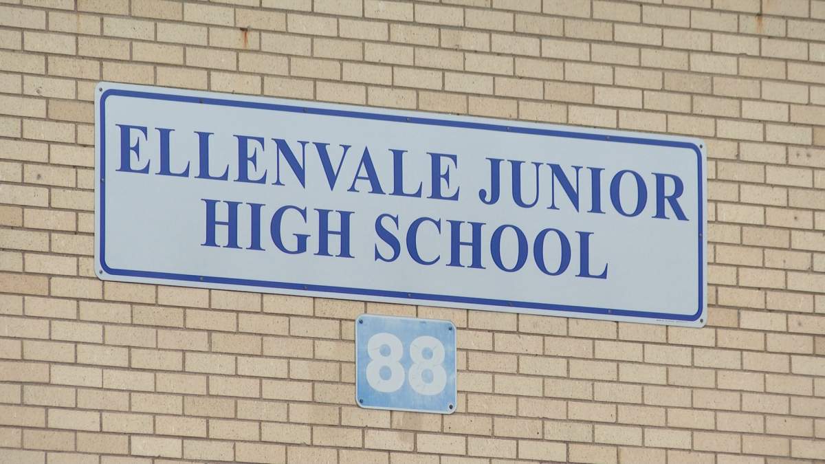 Some elementary schools will begin sending Grade 6 students to junior high schools in the fall.