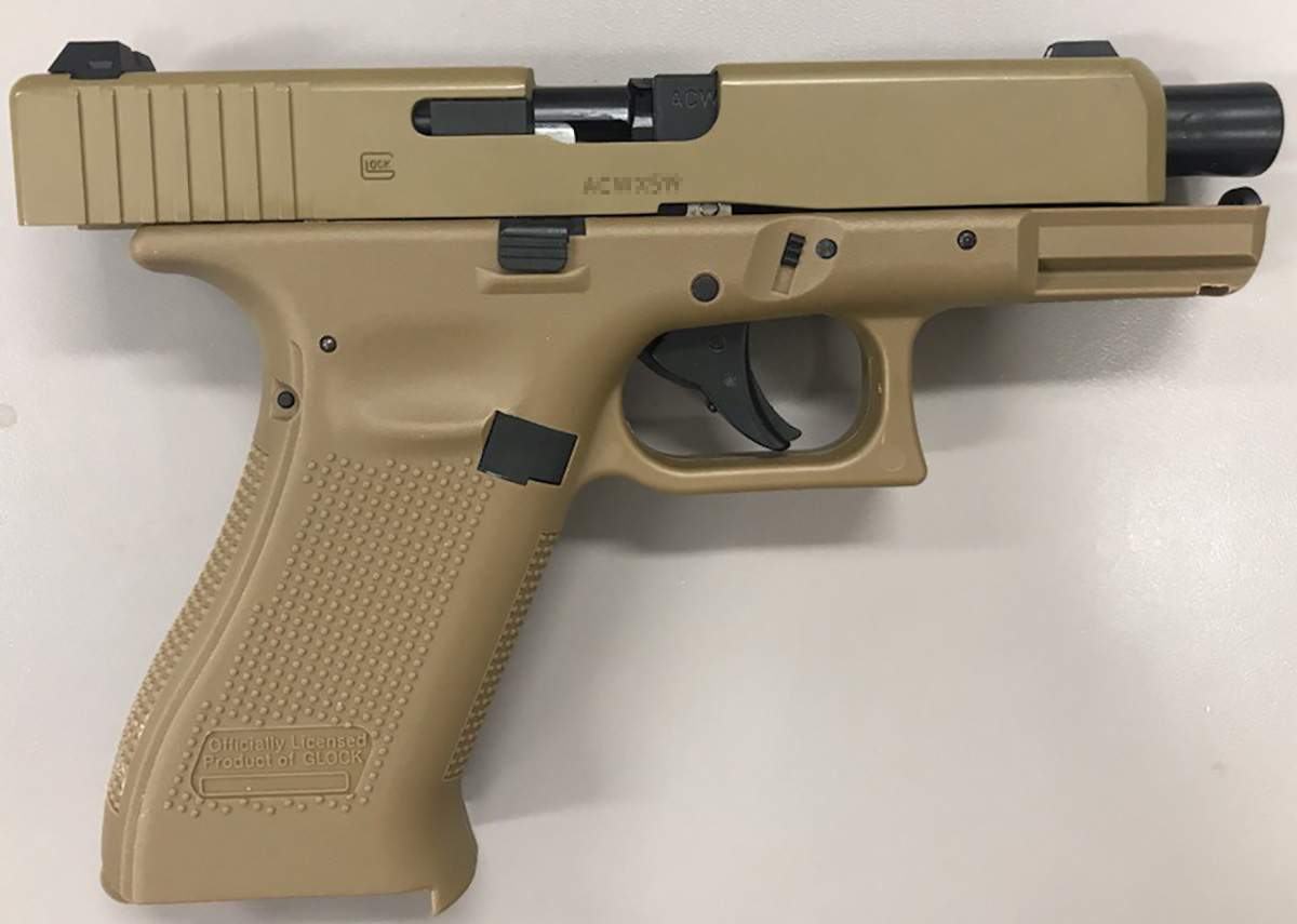 A modified BB gun seized by Manitoba RCMP.