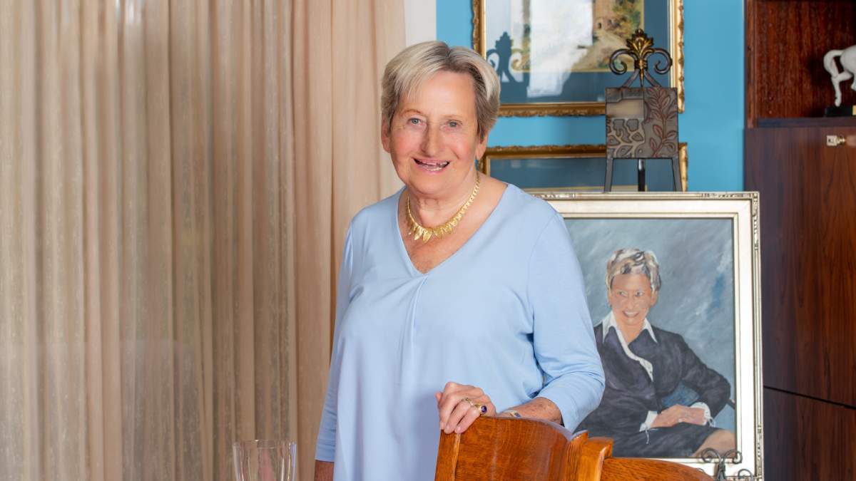 Photo of Margaret Juravinski.