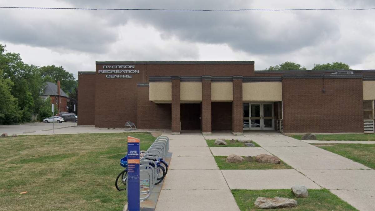 Photo of the Ryerson recreation centre on Duke Street in Hamilton, Ont.