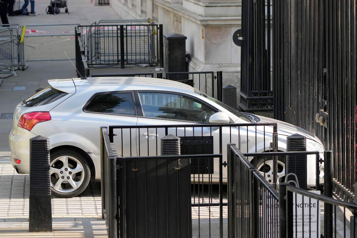 downing-gates-car-crash-london-arrest