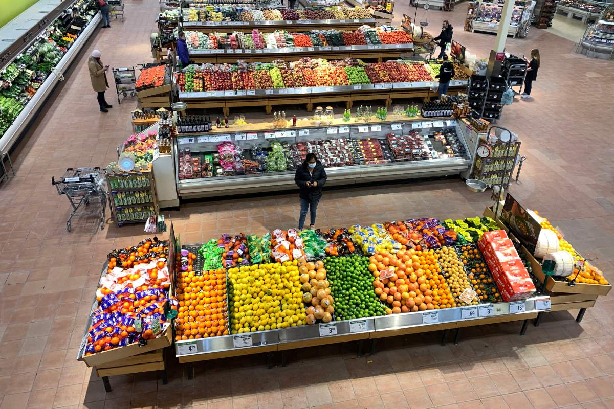 grocery store