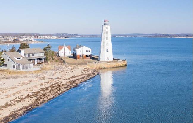 The Lynde Point Lighthouse