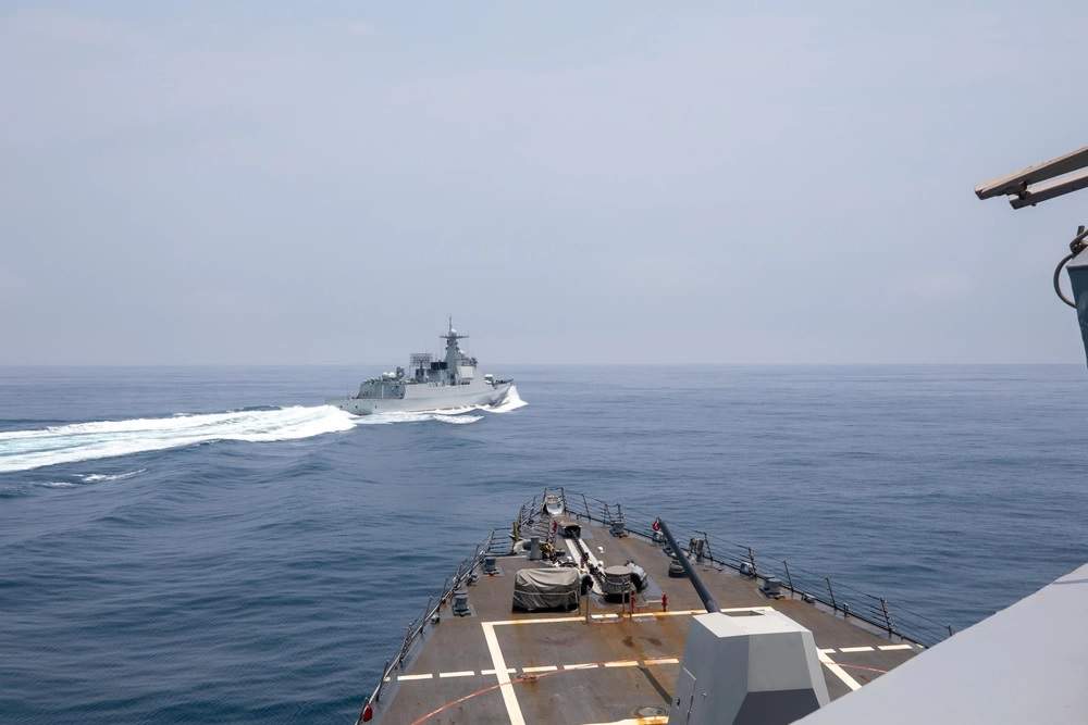 China-destroyer-2