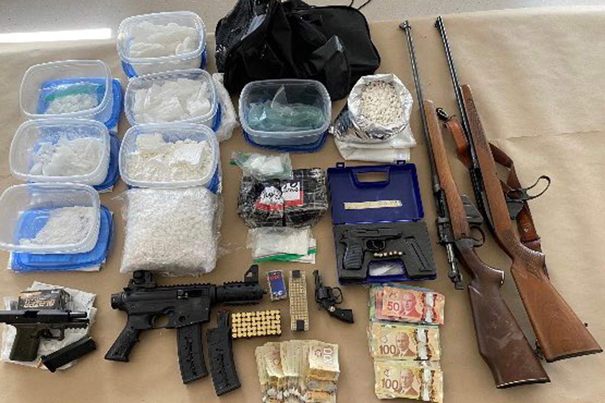 Police in Guelph say they seized close to $300,000 worth of illicit drugs as well as $250,000 worth of stolen property when officers raided a meth lab just north of the city earlier this month.