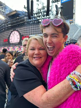 Carter Anderson and Taylor Swift’s mother Andrea Swift at the star’s Eras Tour concert in Seattle.